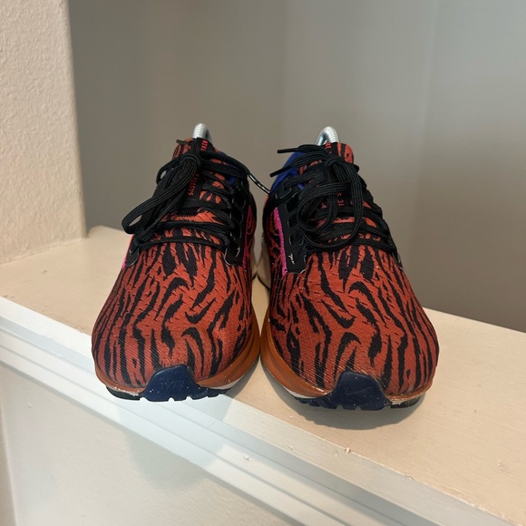 Nike Air Zoom Pegasus 38 Burnt Sunrise Black Running Shoes Women's Size 8 Tiger - Picture 7 of 9